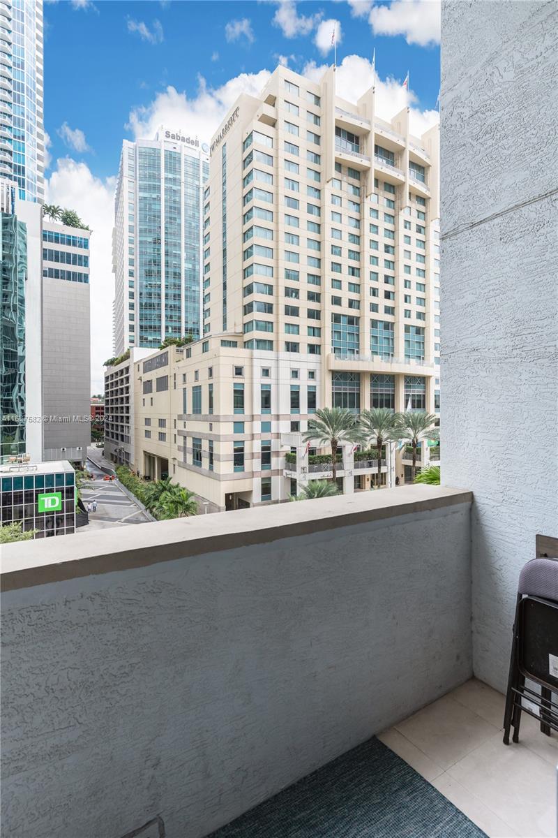 1060 Brickell Ave #409, Miami, Florida image 13