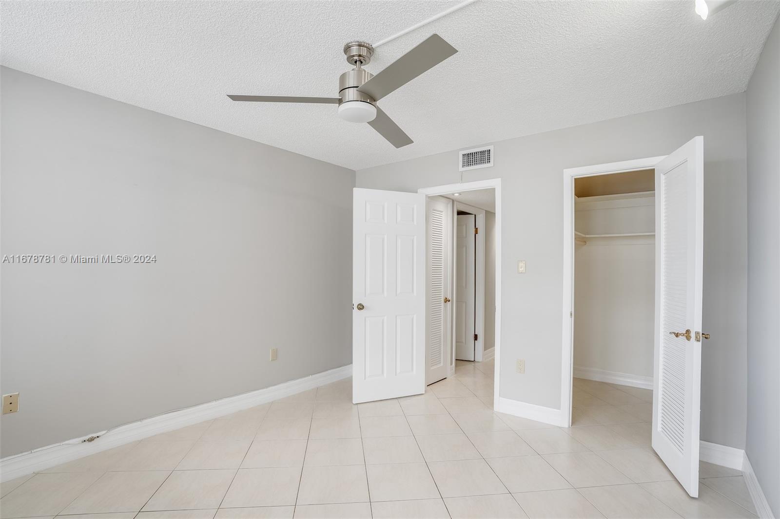 18071 Biscayne Blvd #1204, Aventura, Florida image 17