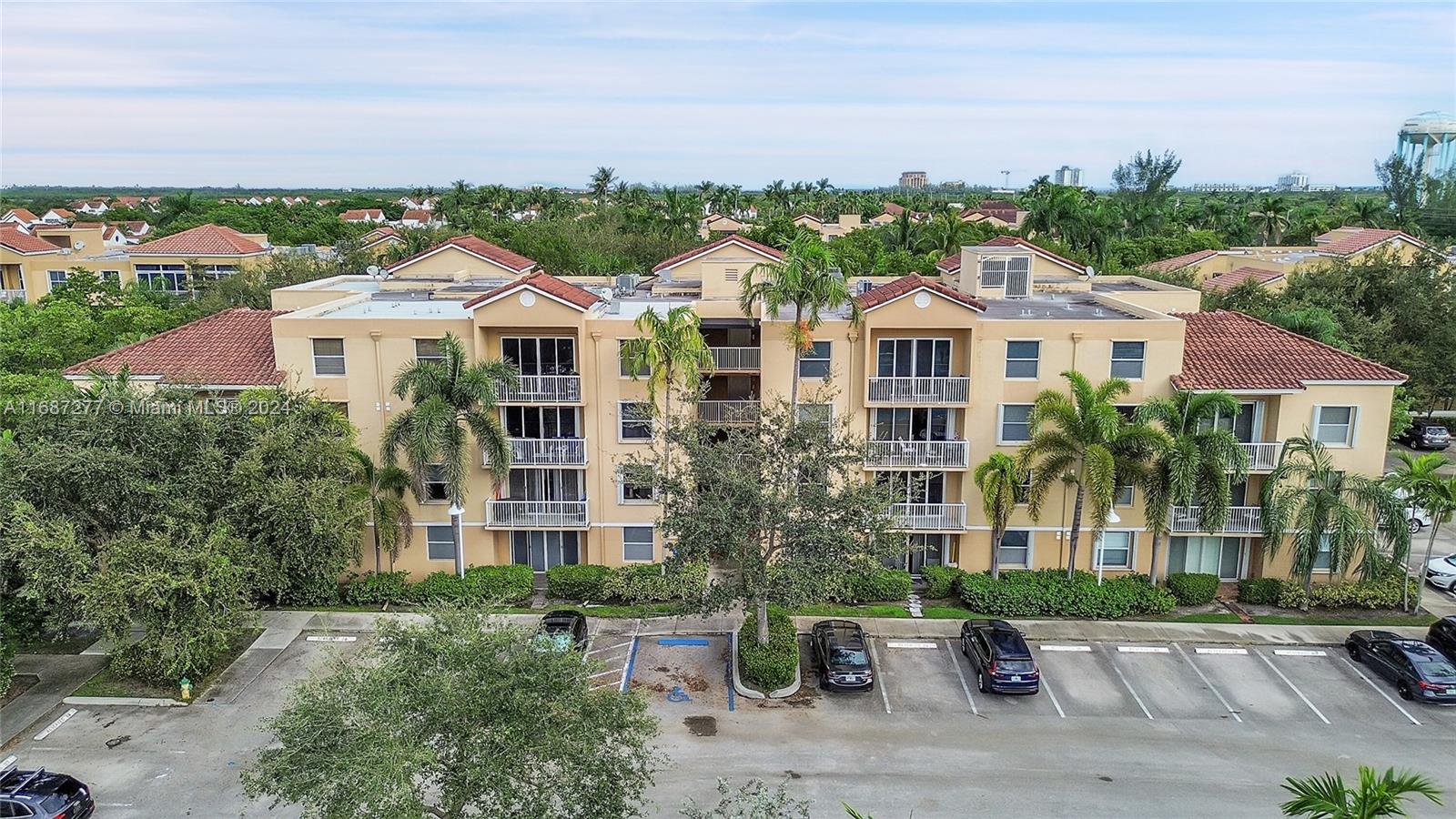 519 E Sheridan St #106, Dania Beach, Florida image 26