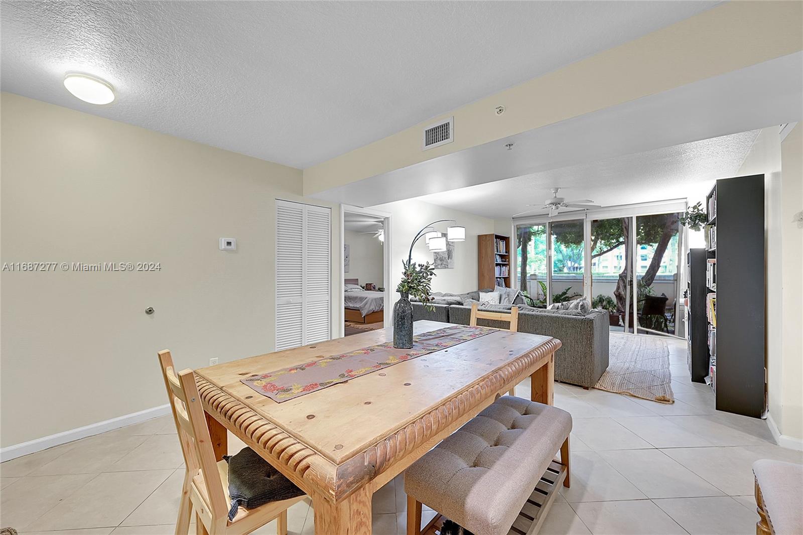 519 E Sheridan St #106, Dania Beach, Florida image 3