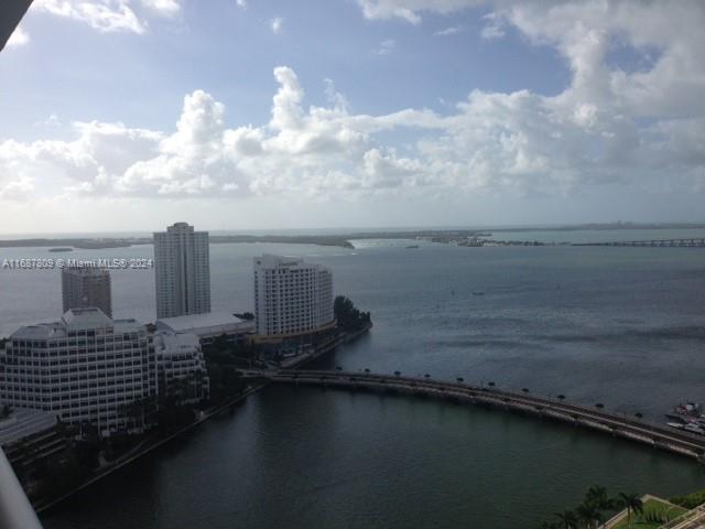 495 BRICKELL AV #3011, Miami FL 33131