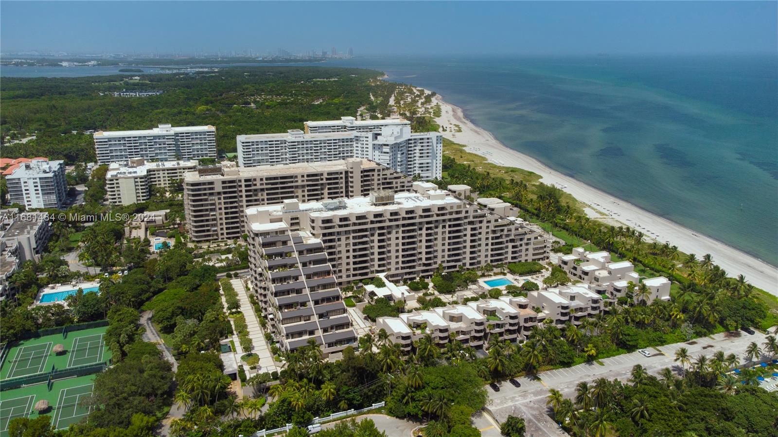 151 Crandon Blvd #626, Key Biscayne, Florida image 47