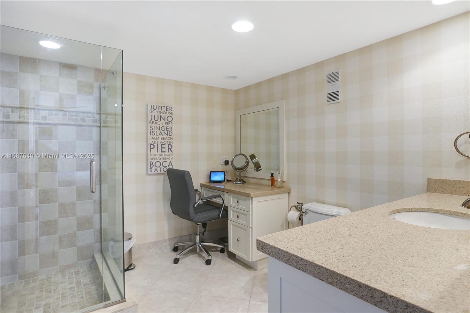 5550 N Ocean Dr #22C, Singer Island, Florida image 15