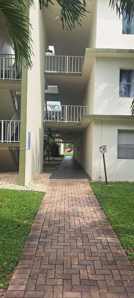 4255 N University Dr #315, Sunrise, Florida image 35