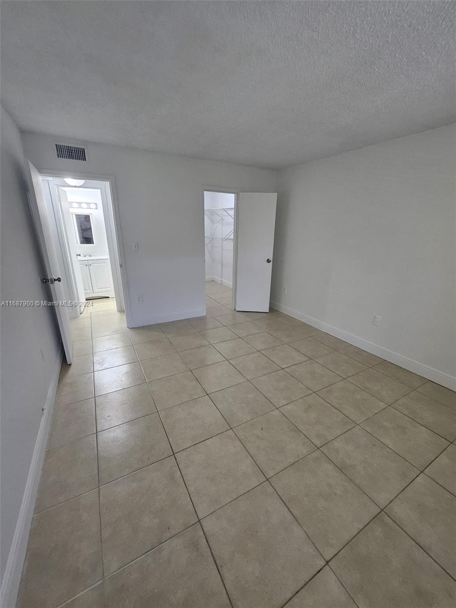 1805 Sans Souci Blvd #527, North Miami, Florida image 5