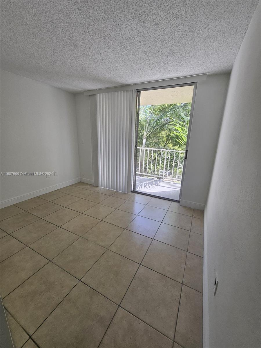 1805 Sans Souci Blvd #527, North Miami, Florida image 6