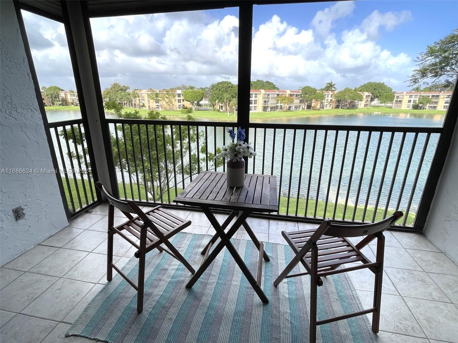 6531 Coral Lake Dr #307, Margate, Florida image 14