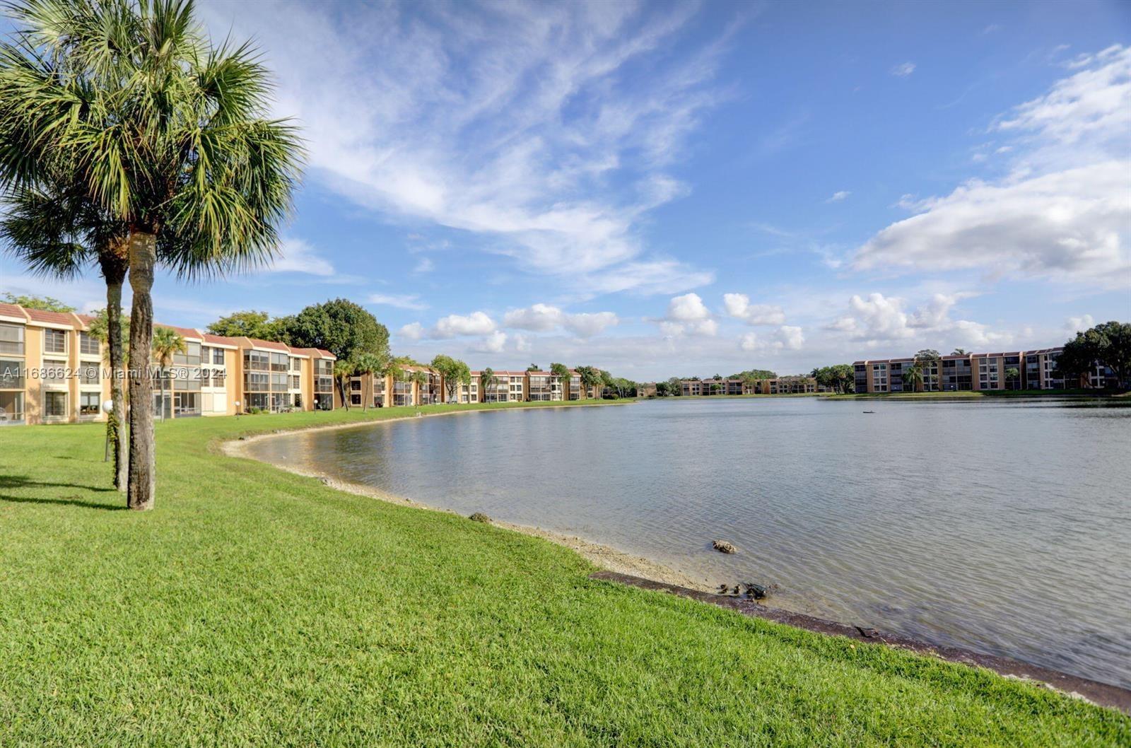 6531 Coral Lake Dr #307, Margate, Florida image 16