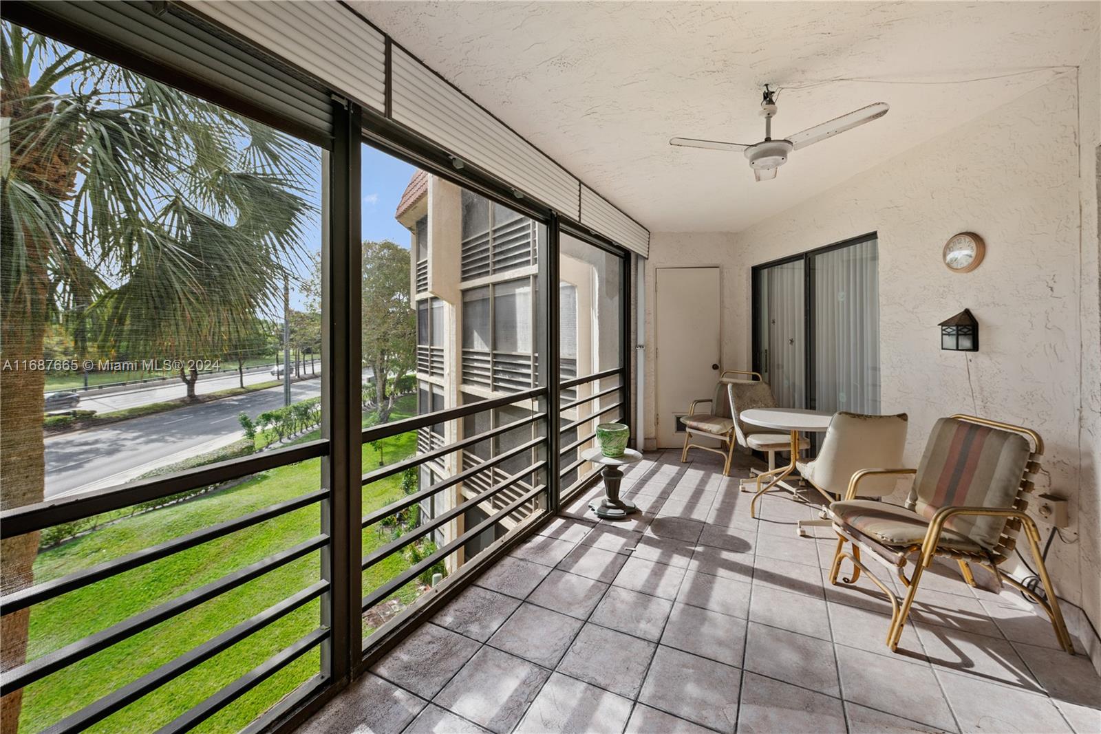 6655 W Broward Blvd #305, Plantation, Florida image 1