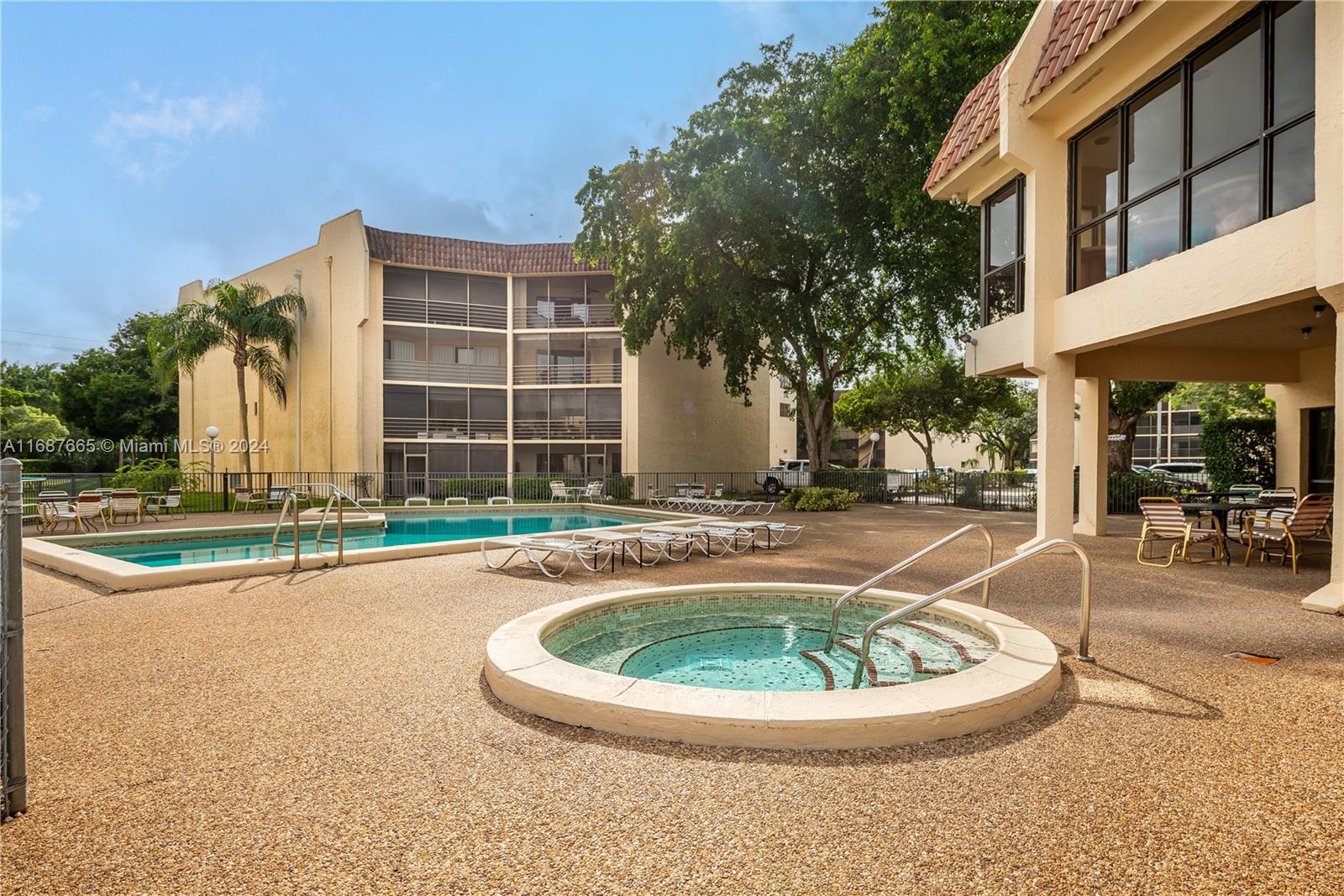 6655 W Broward Blvd #305, Plantation, Florida image 11