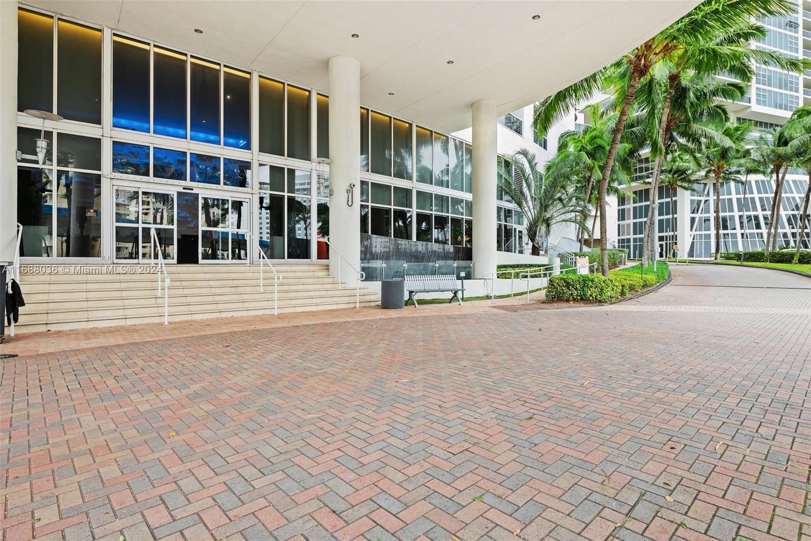 1800 S Ocean Dr #2301, Hallandale Beach, Florida image 2