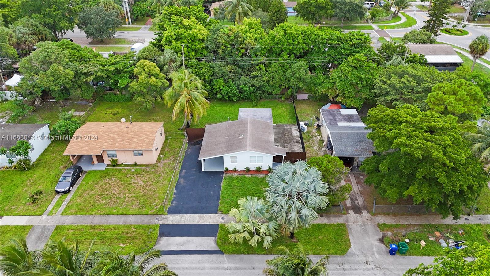 920 NW 34th Way, Lauderhill, Florida image 11