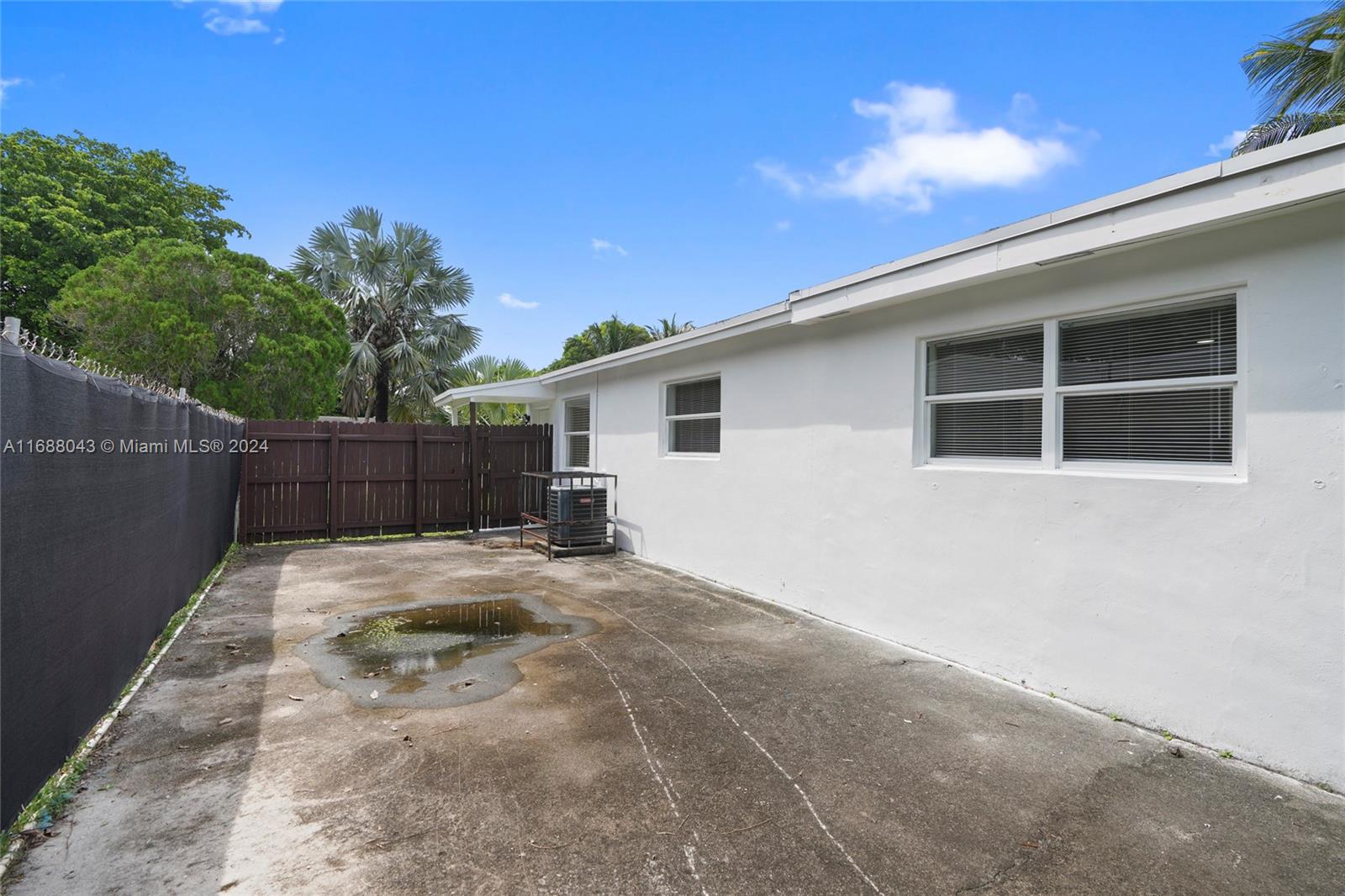 920 NW 34th Way, Lauderhill, Florida image 12