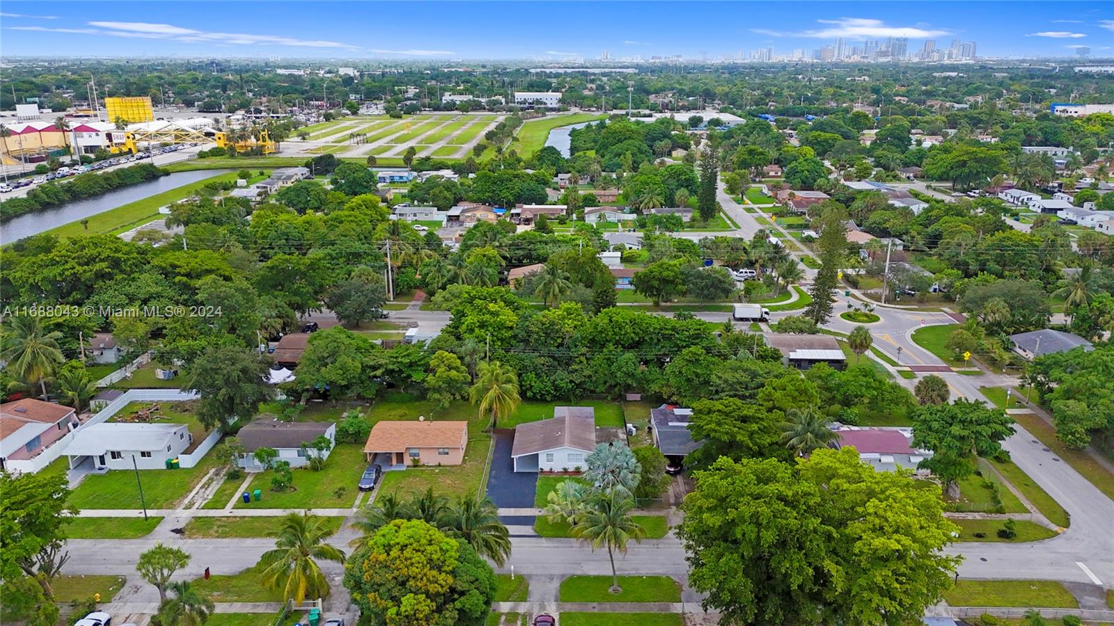 920 NW 34th Way, Lauderhill, Florida image 7