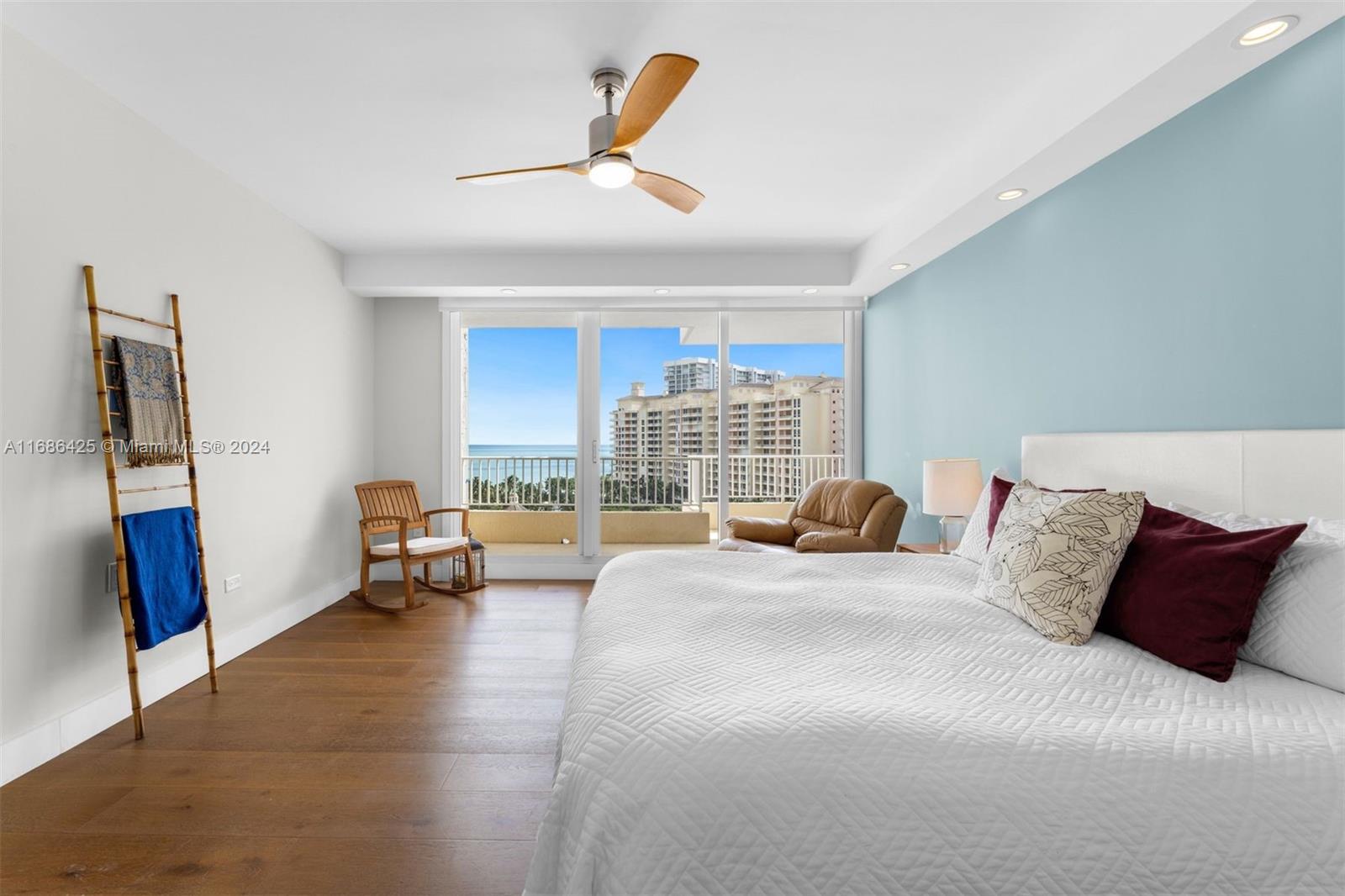 781 Crandon Blvd #1102, Key Biscayne FL 33149