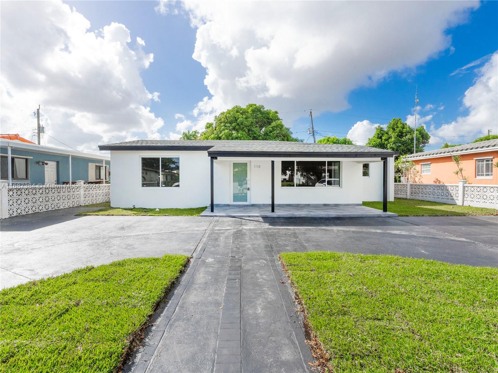 118 SE 9th Ct, Hialeah, Florida image 2