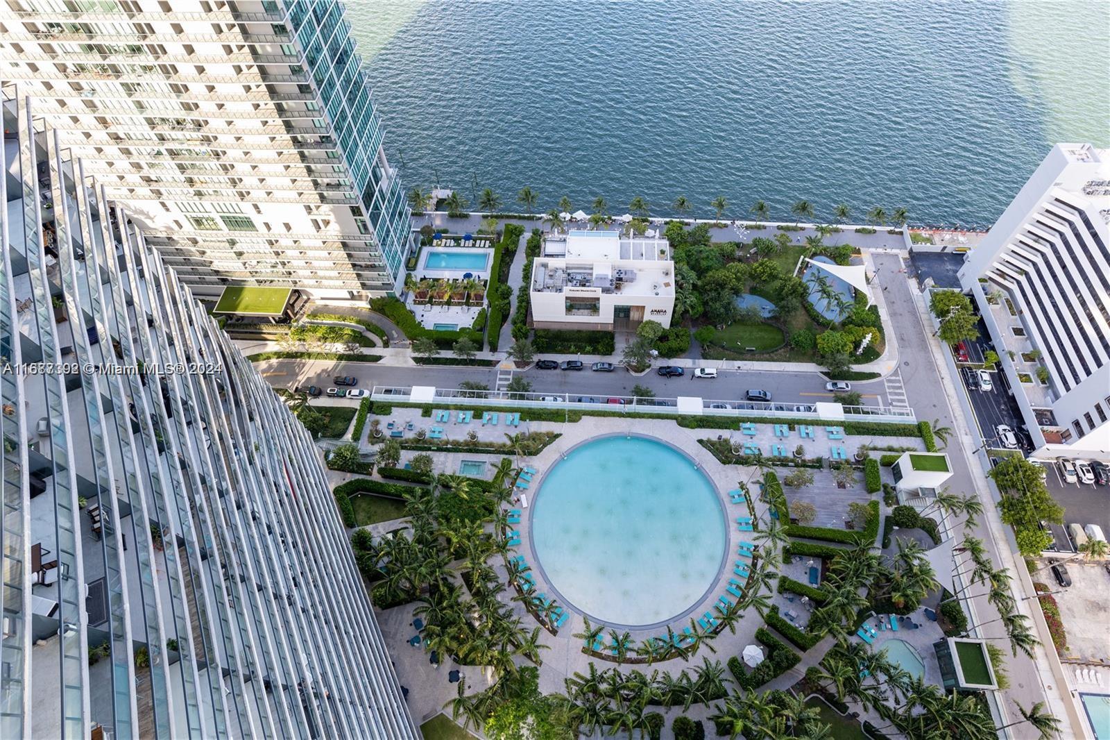 480 NE 31 #2707, Miami FL 33137