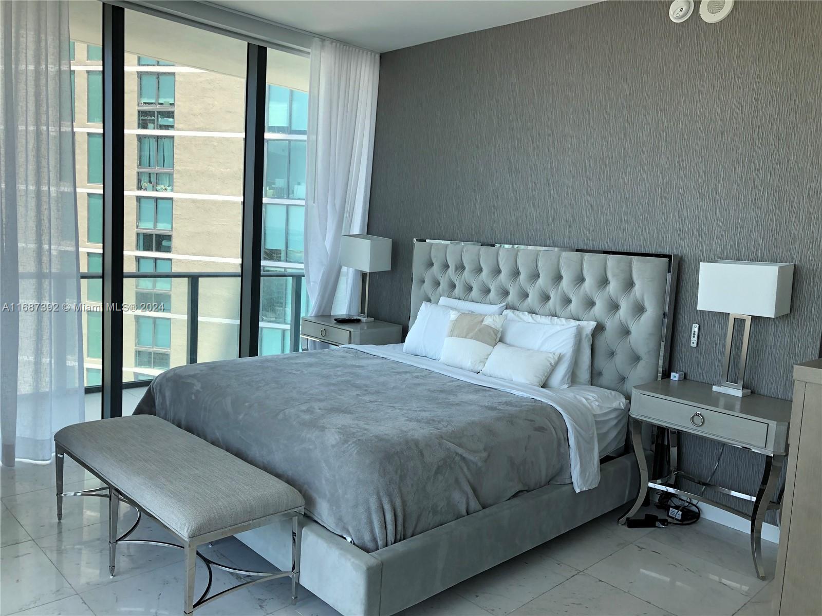 480 NE 31 #2707, Miami FL 33137