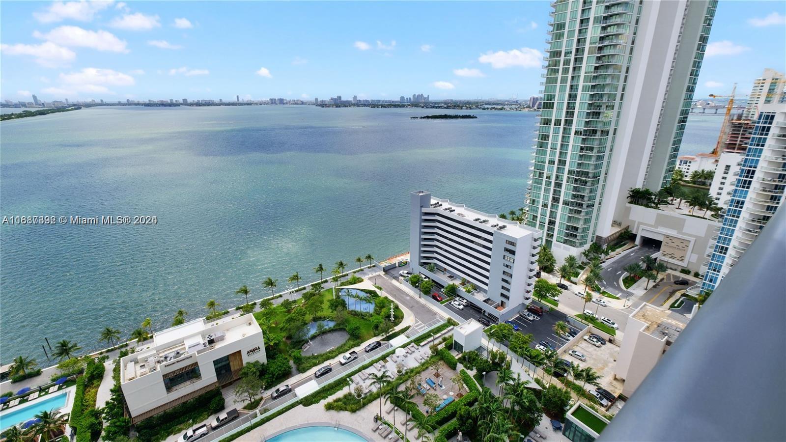 480 NE 31 #2707, Miami FL 33137