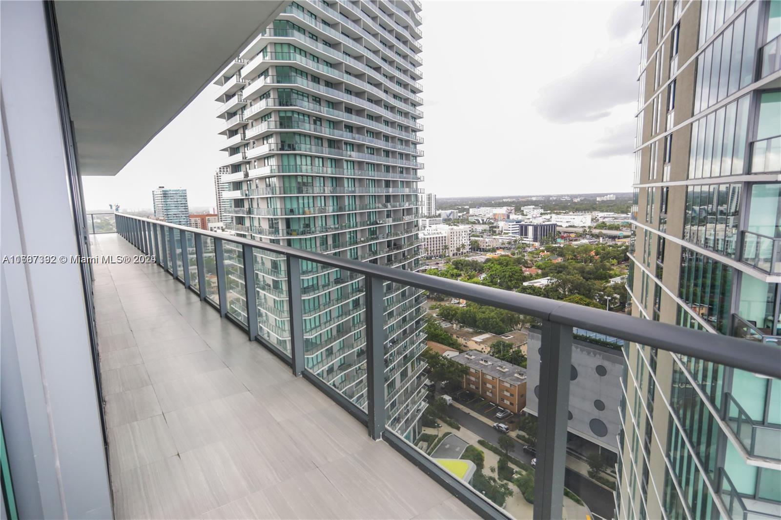 480 NE 31 #2707, Miami FL 33137