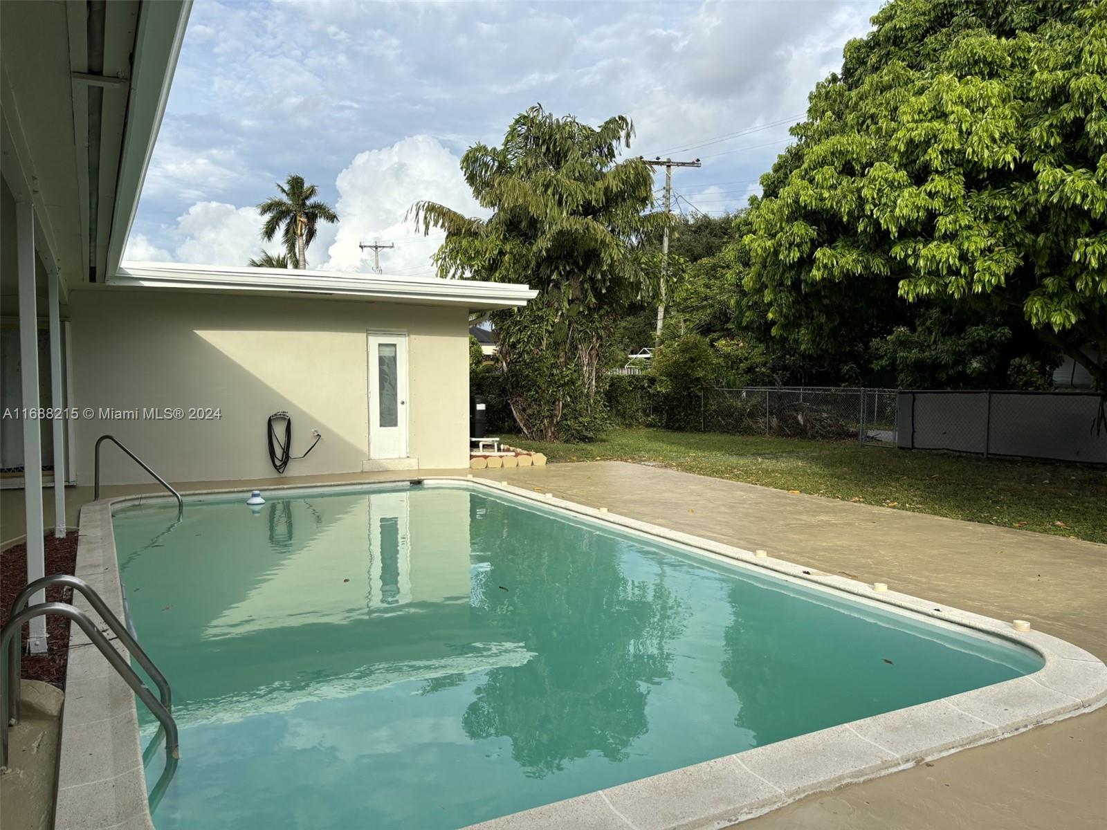 3201 Harrison St, Hollywood, Florida image 10