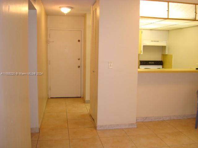 1225 NE 124th St #26B, North Miami, Florida image 10