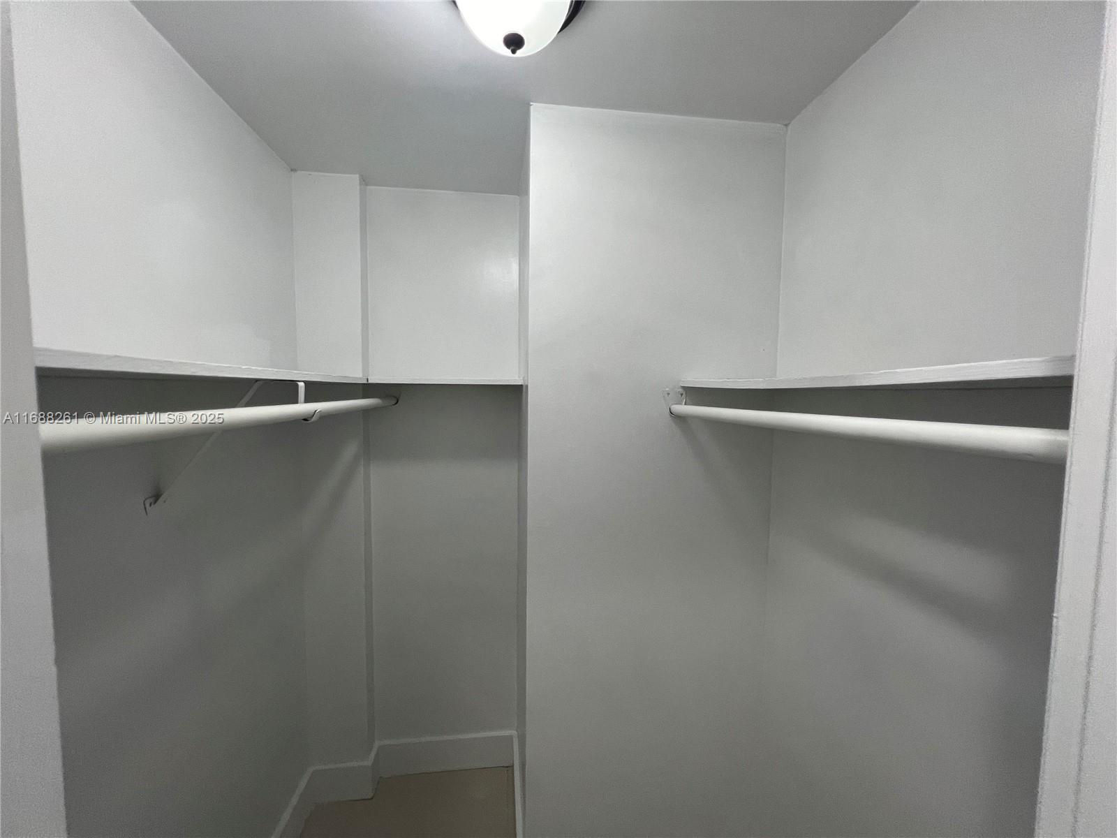 2780 NE 183rd St #2107, Aventura, Florida image 10