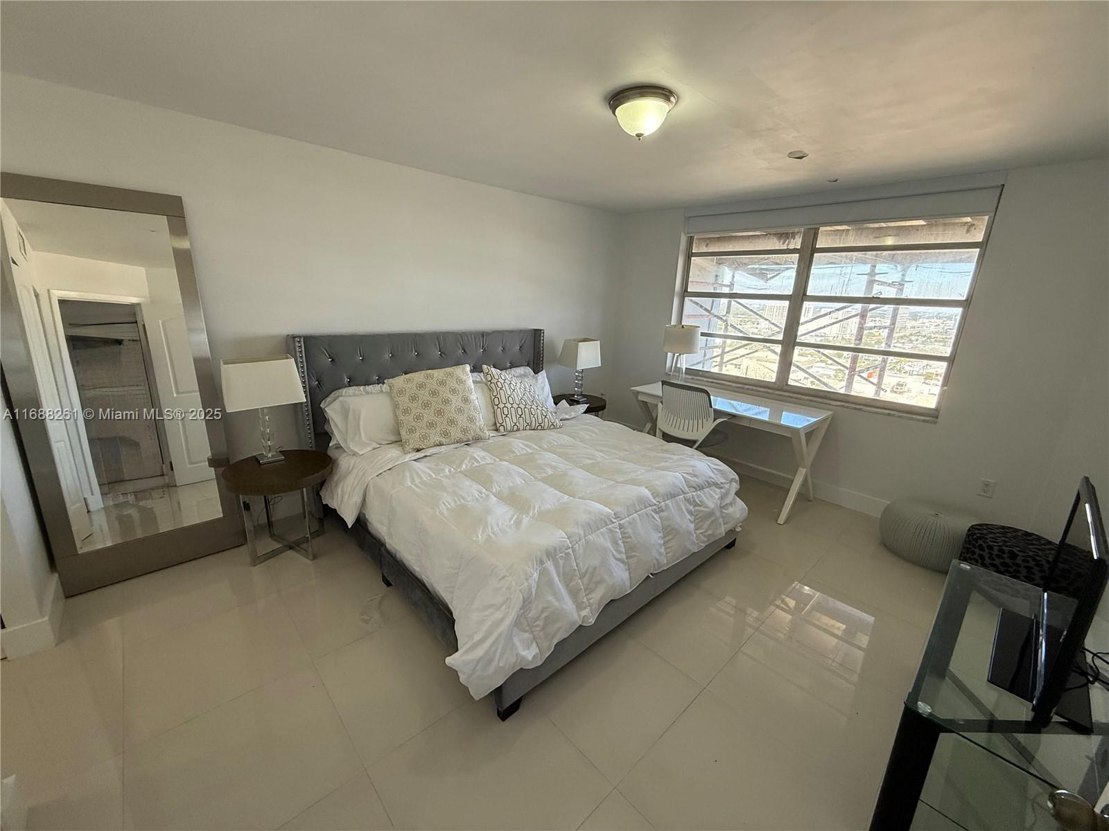 2780 NE 183rd St #2107, Aventura, Florida image 8
