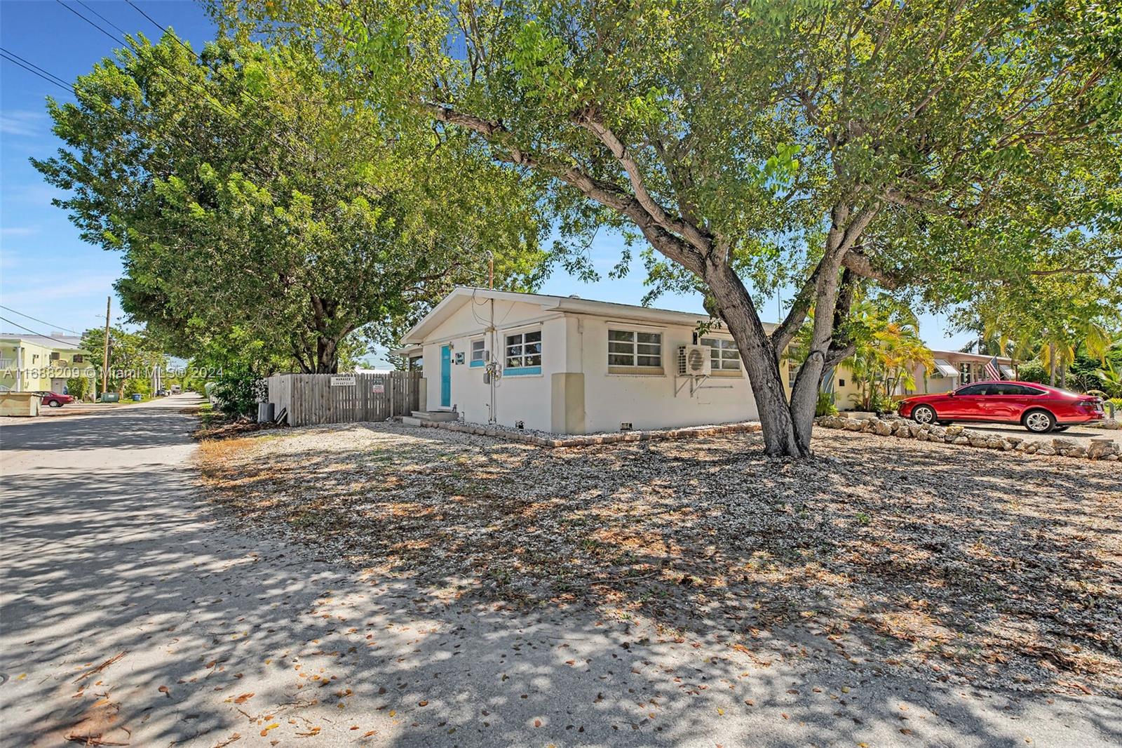 220 50th Street A Ocean, Marathon, Florida image 35