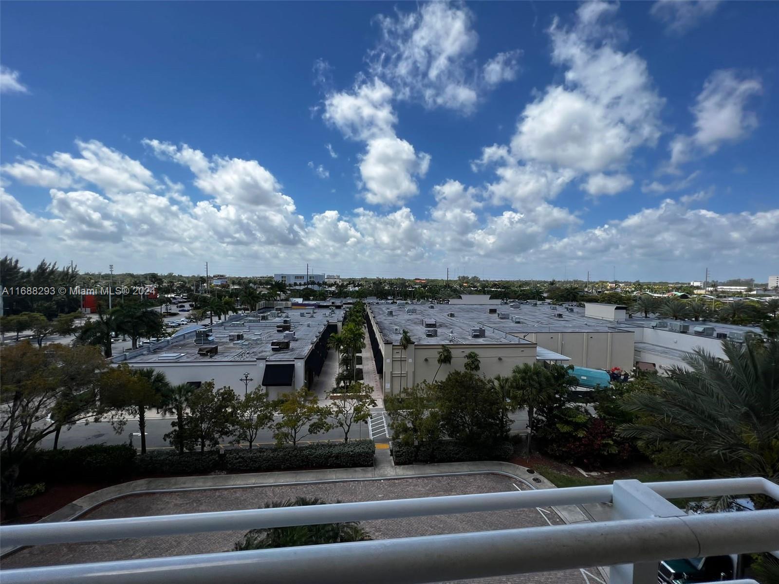 2775 NE 187th St #509, Aventura, Florida image 8