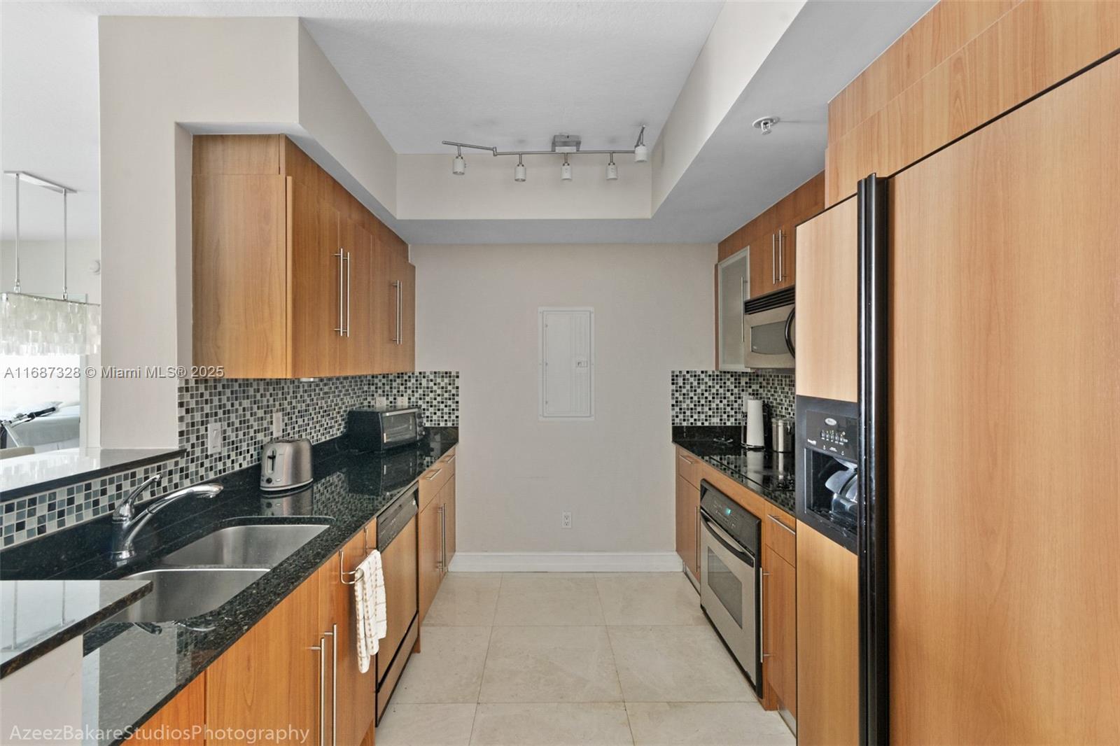 325 S Biscayne Blvd #1119, Miami FL 33131