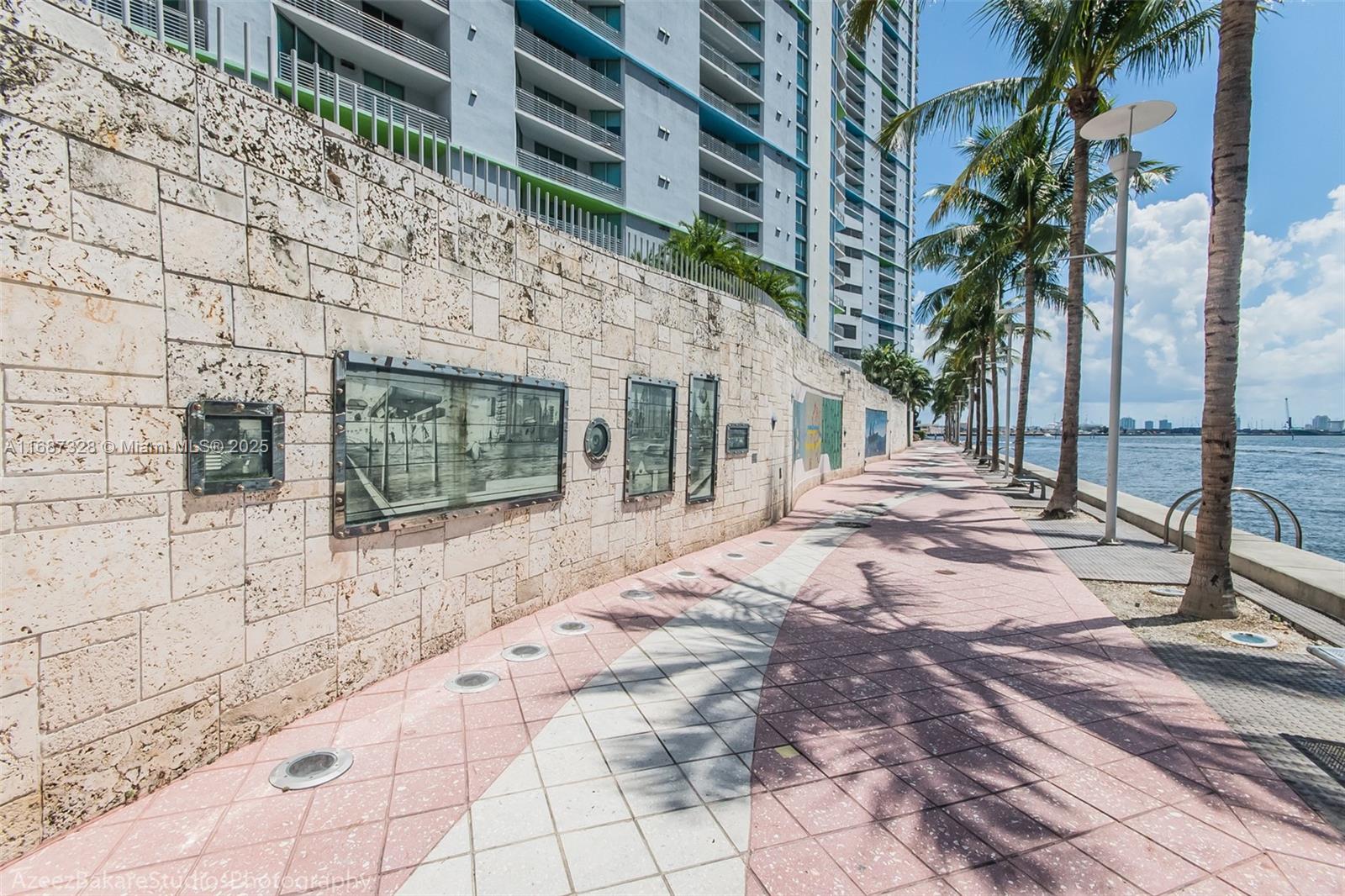 325 S Biscayne Blvd #1119, Miami FL 33131