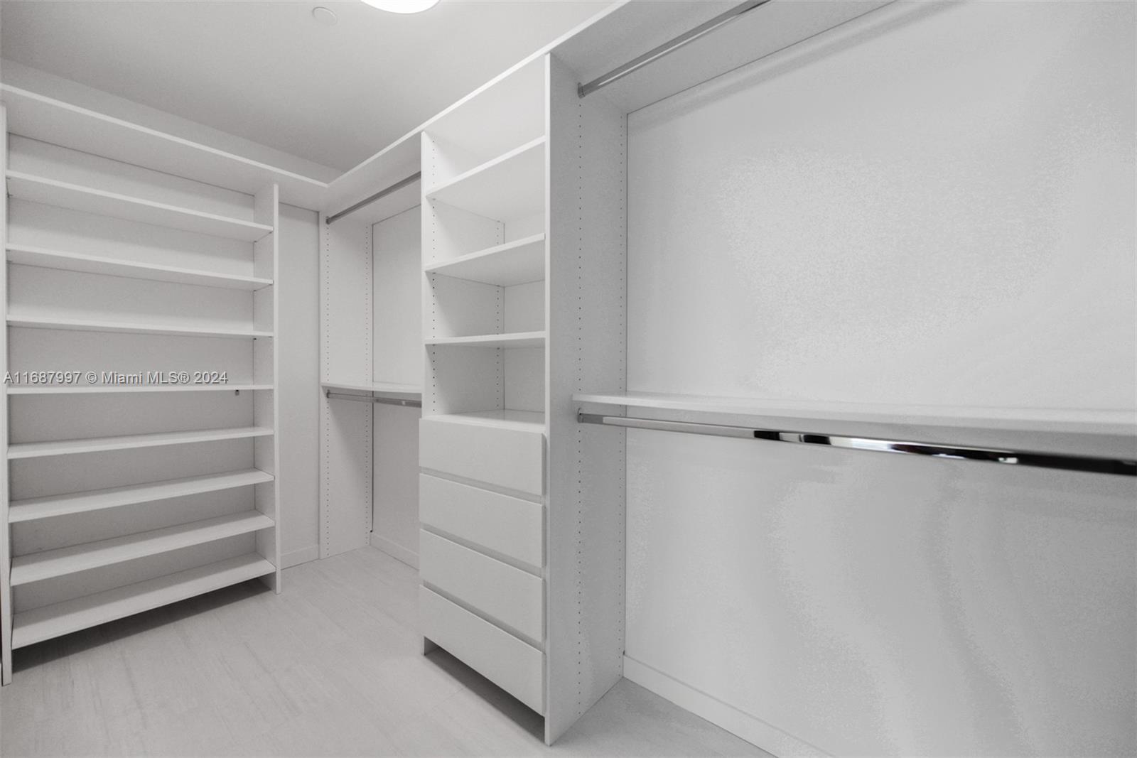 1000 Brickell Plz #3302, Miami FL 33131