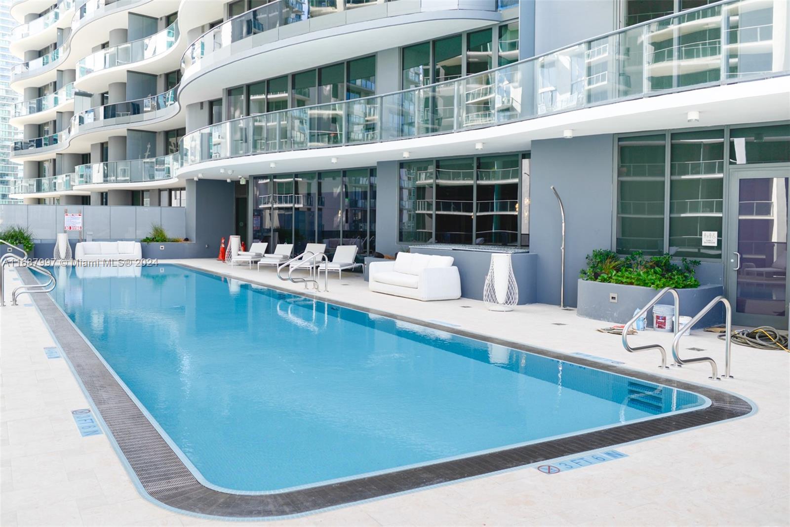 1000 Brickell Plz #3302, Miami FL 33131