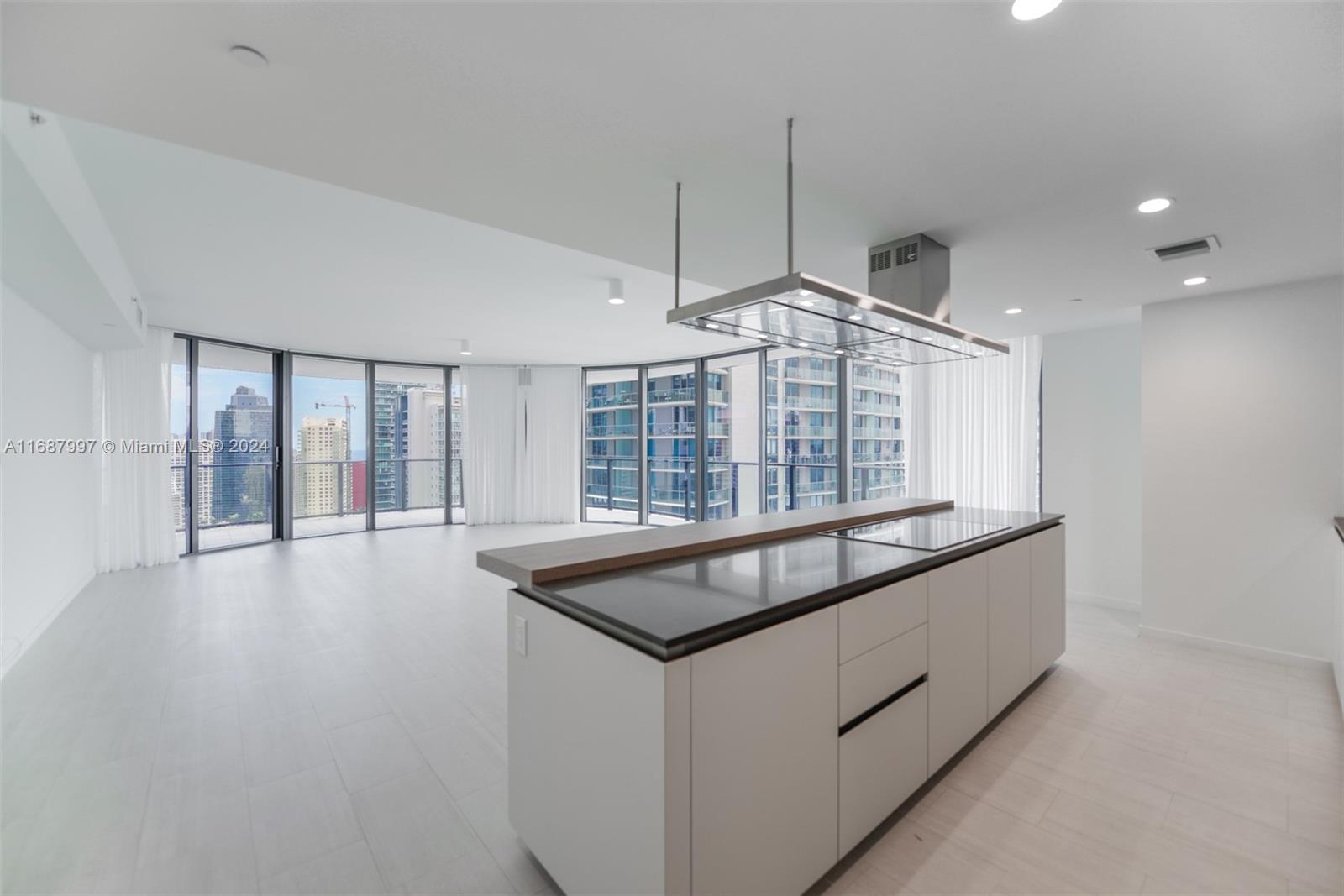 1000 Brickell Plz #3302, Miami FL 33131