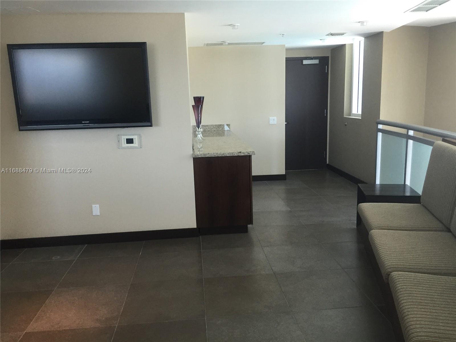 60 SW 13th St #1613, Miami FL 33130