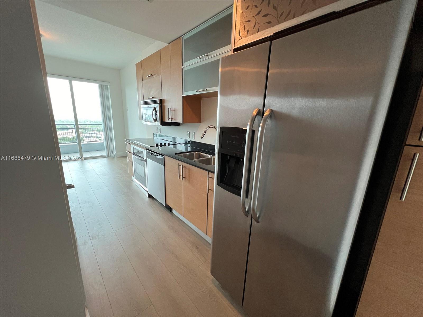60 SW 13th St #1613, Miami FL 33130