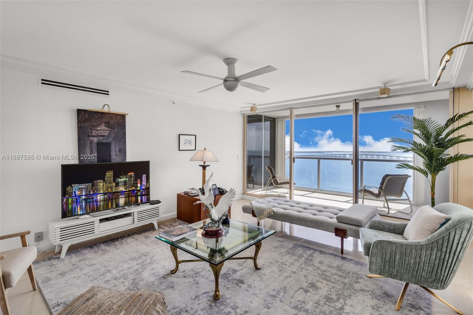 1541 Brickell Ave #A1901, Miami FL 33129