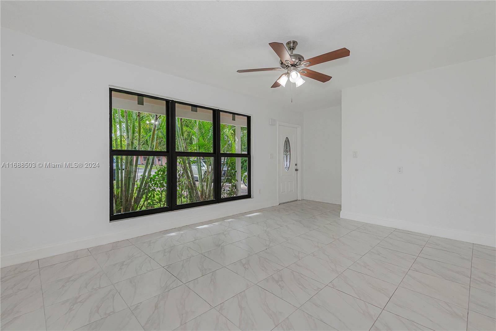 421 NE 44th St, Deerfield Beach, Florida image 4