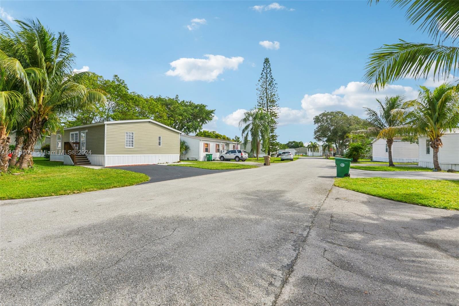 13421 SW 4th Street, Davie, Florida image 5