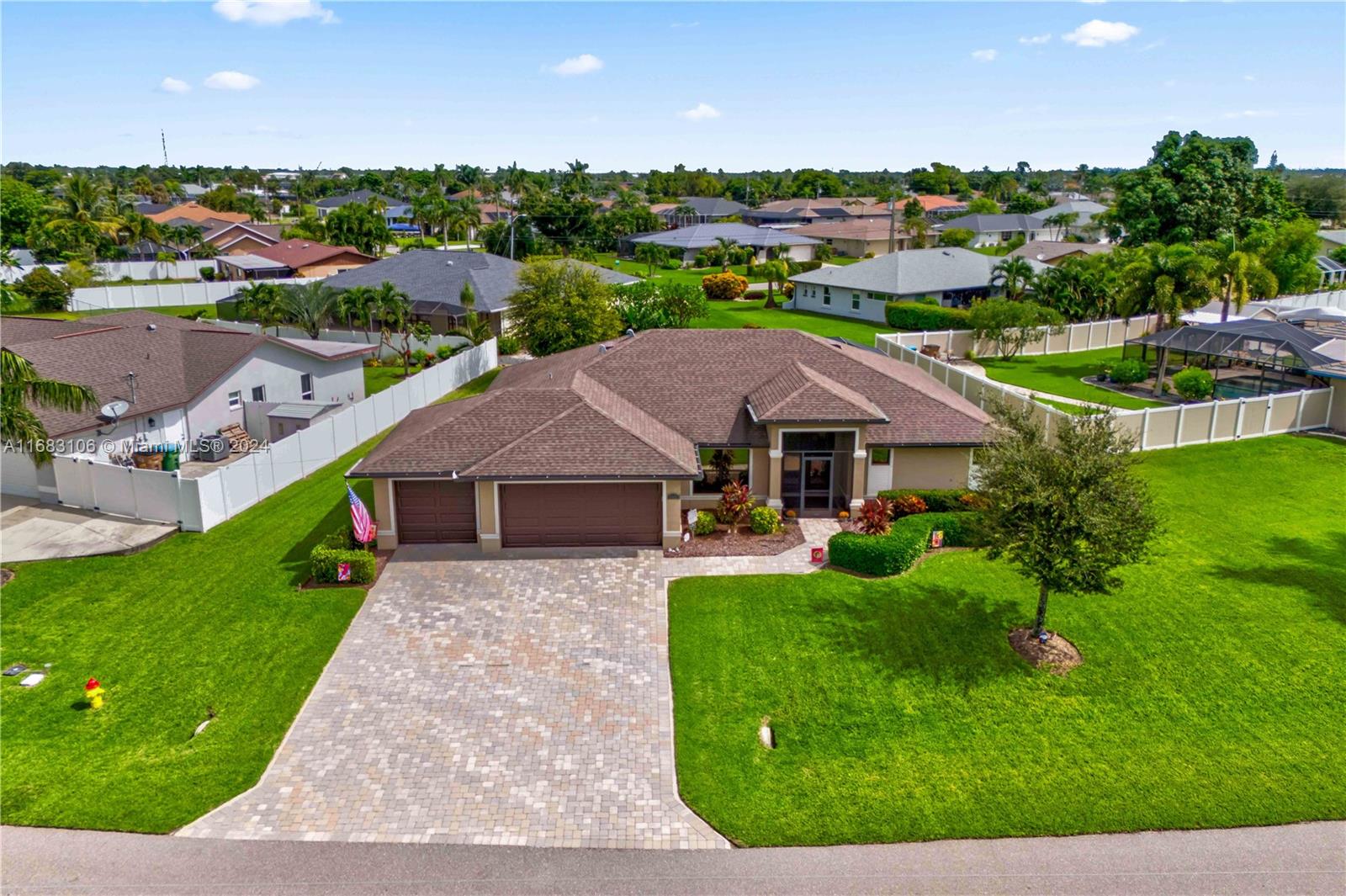 1003 SE 16th Terrace, Cape Coral, Florida image 1