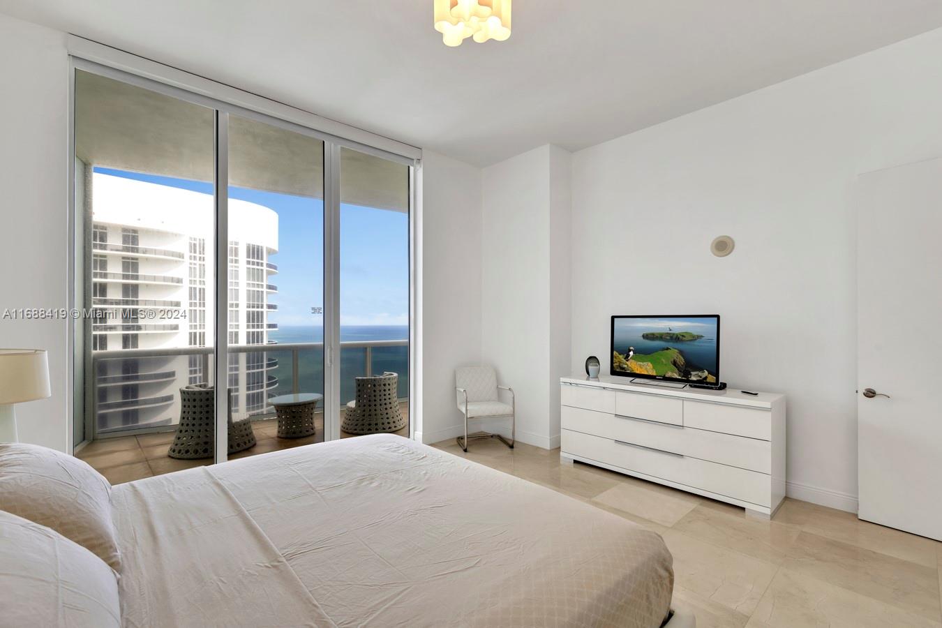 15811 Collins Ave #4002, Sunny Isles Beach FL 33160