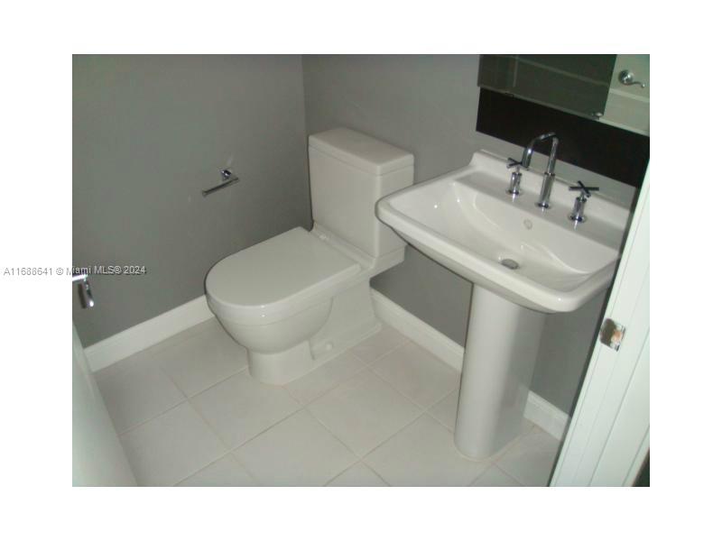 Property photo # 6