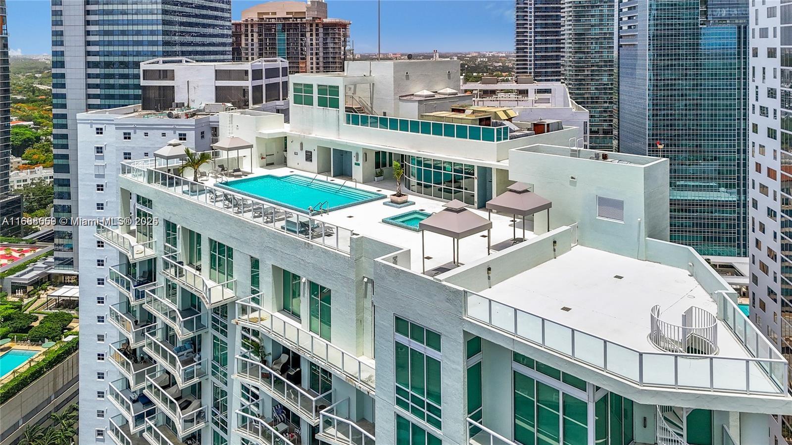 218 SE 14th St #2107, Miami FL 33131