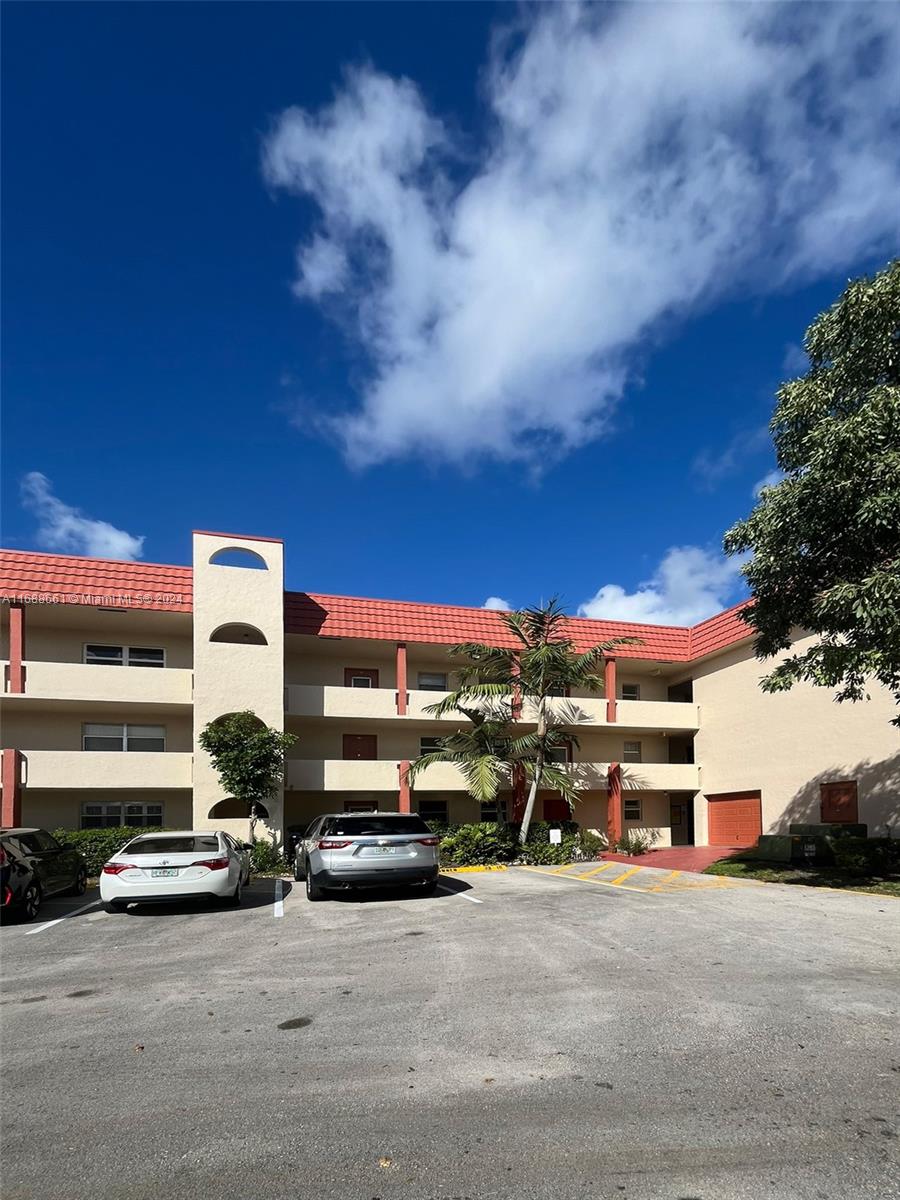 7991 N Sunrise Lakes Dr #306, Sunrise, Florida image 29