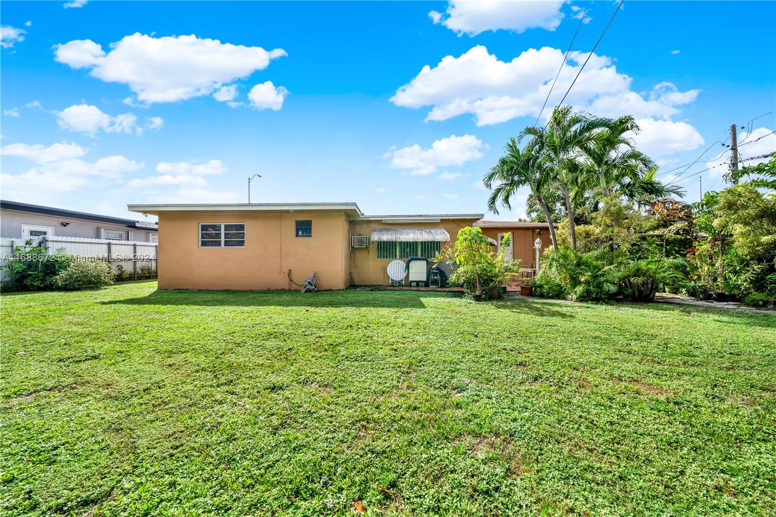 275 W 14th St, Hialeah, Florida image 29