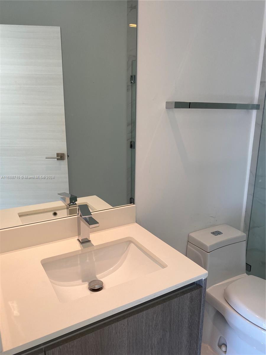 801 S Miami Ave #5002, Miami FL 33130