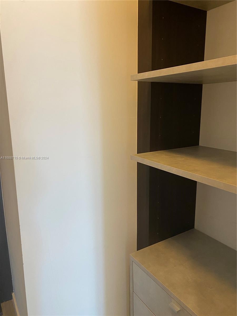 801 S Miami Ave #5002, Miami FL 33130