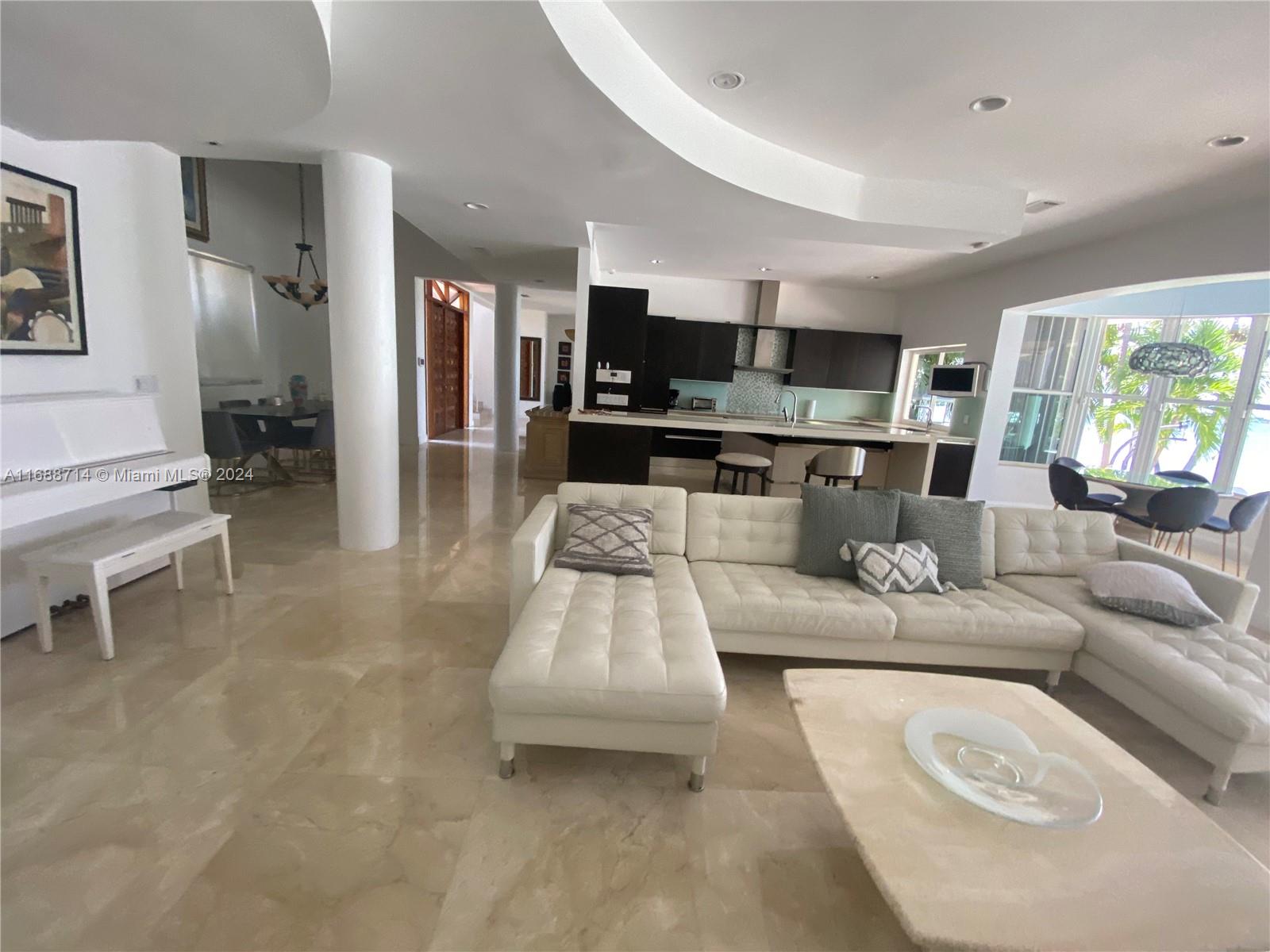 Listing Photo 23