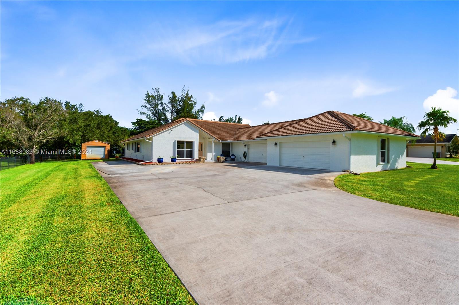 2940 SW 155th Ln, Davie, Florida image 8